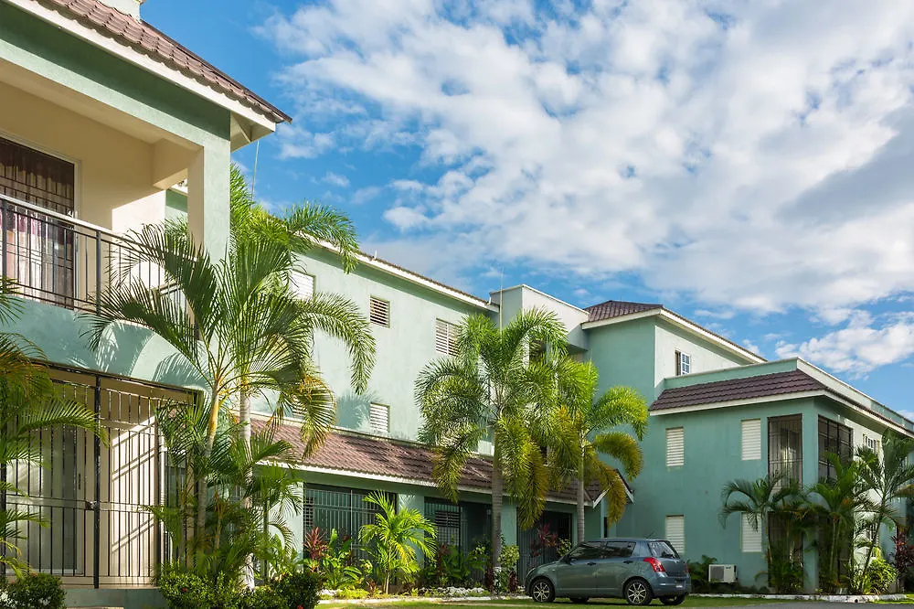 New Kingston Apt At Wellington Cove Enfield